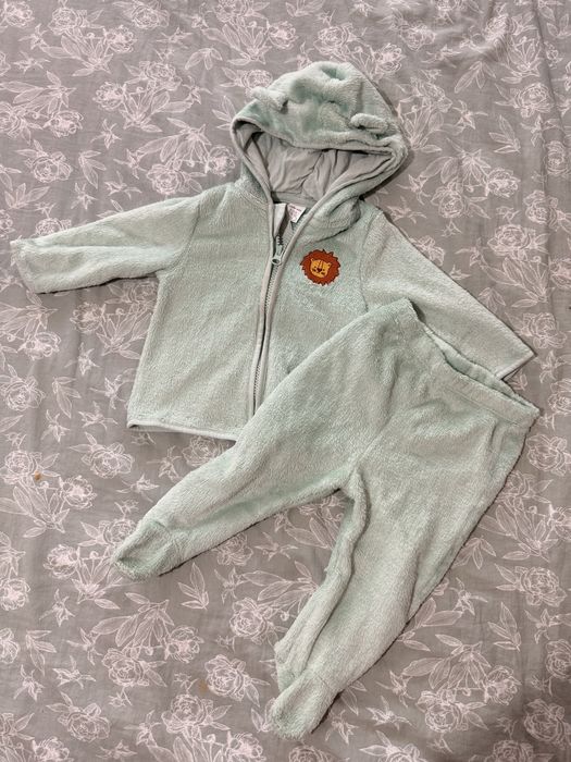 Лот 6-9 м : 3 комплекта + подарък