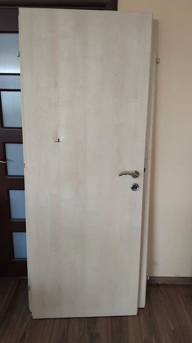 Интериорни врати