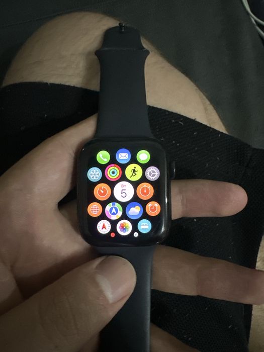 Apple Whatch SE 2-го поколения