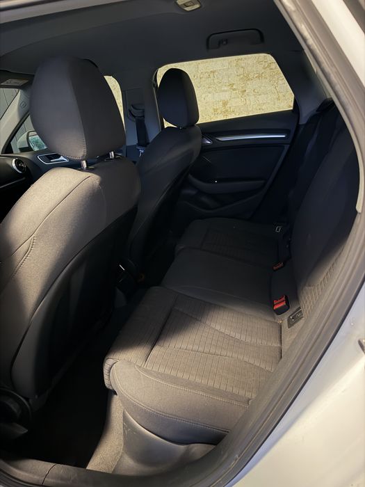 Audi A3 Diesel 1.6 Cutie manuala 6+1 CP115 an  2019 km Reali 170.000 fara Daune
