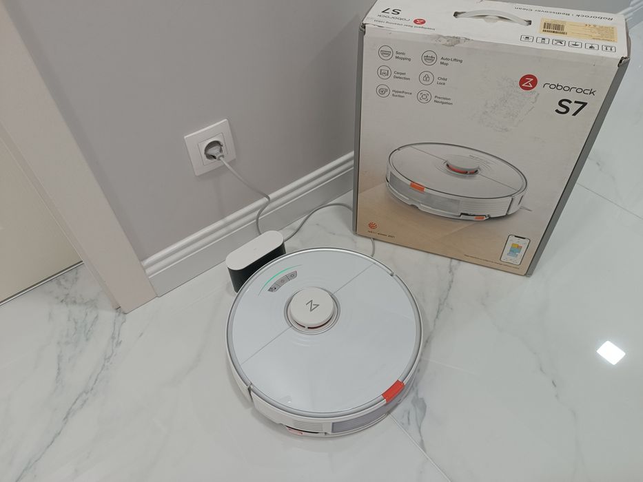 Прахосмукачка робот Roborock S7