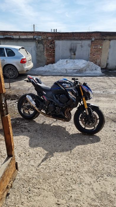 Мотоцикл Kawasaki Z800