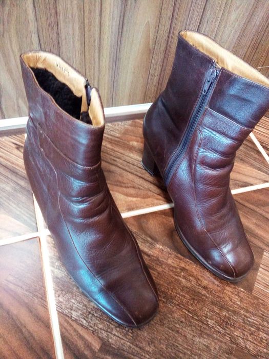 Сапоги и полусапожки натуральная кожа размер 39 за все 100 тыс