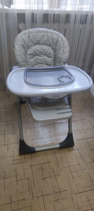 Детский стульчик для кормления