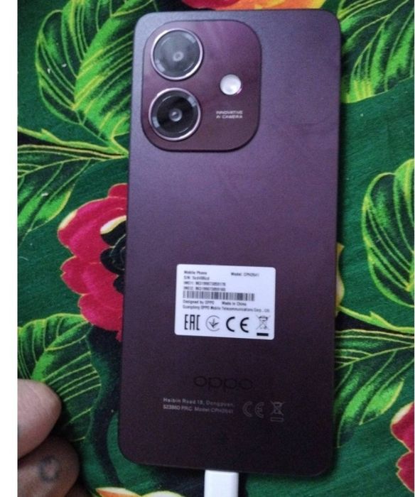 Продам новый телефон