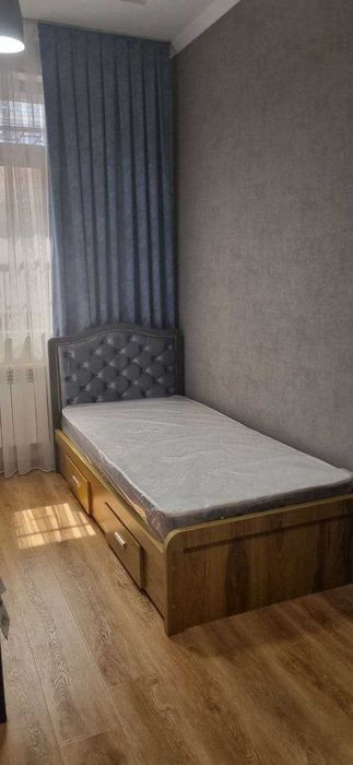 ЦЕНТР, Голден Хауз, 184 кв.м. , 2 уровня, обстановка. Недорого