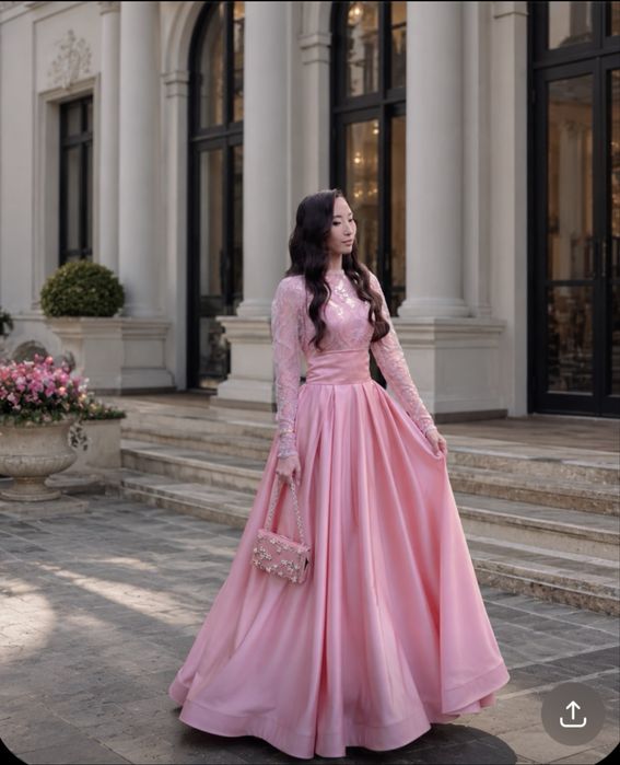 Нежное веченее платье в стиле princess, Размер S