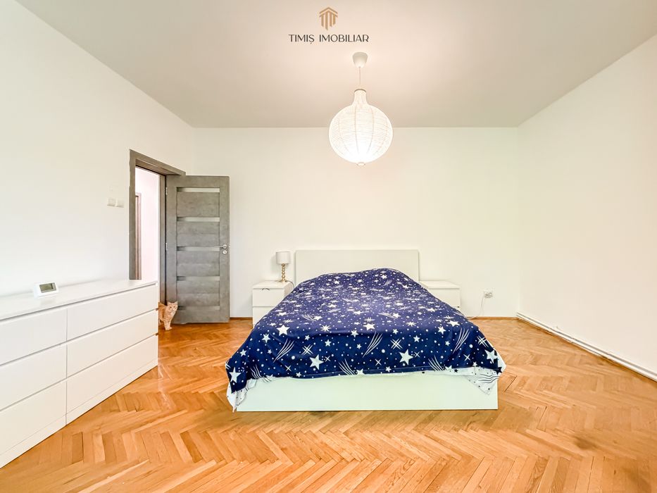 Apartament 5 camere, 125 mp – lângă Facultatea de Drept, Complex Studențesc, comision 0.