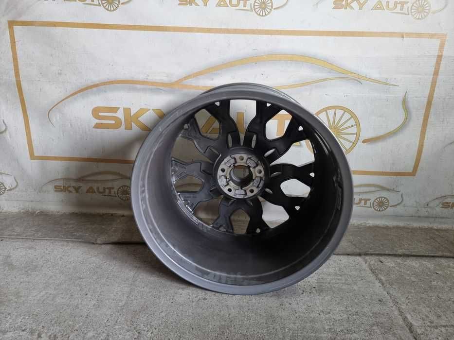 Janta 22 Aston Martin DBX cod MY83-9965G-KA /JA