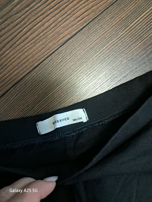 Colanti evazati fete