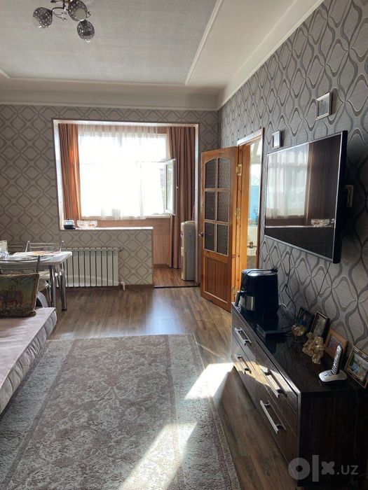Сдается в аренду 3 х комнатная квартира массив Феруза