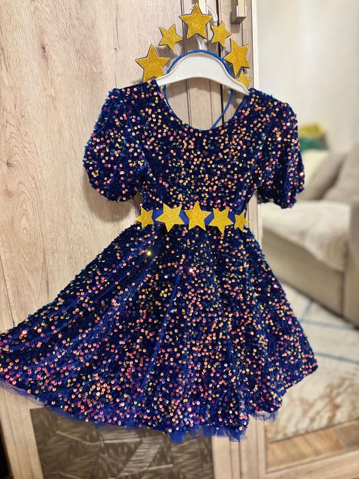 Продам платье звездочку