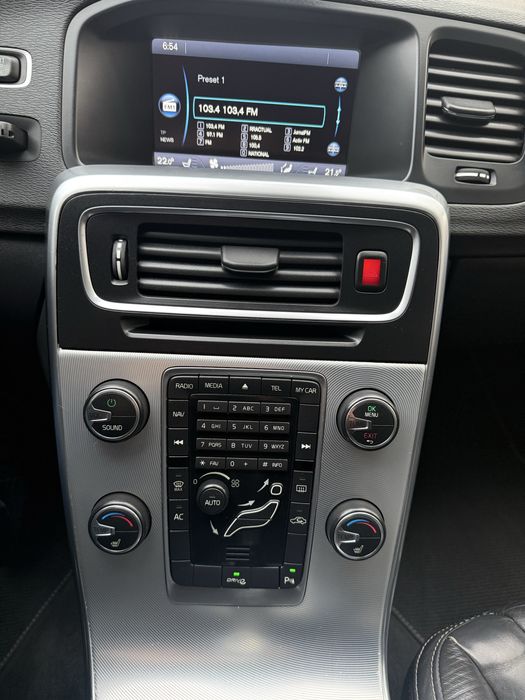 Volvo V60 Rdesign 2.0D3 cinci cilindri