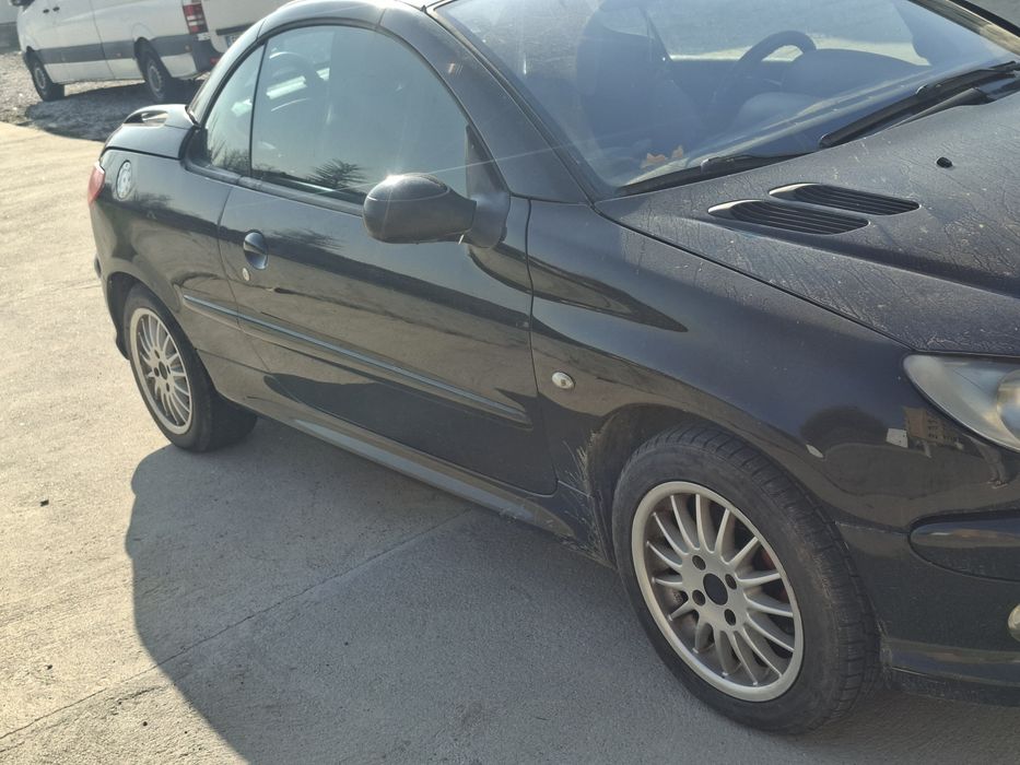 Peugeot   206cc  - черен цвят