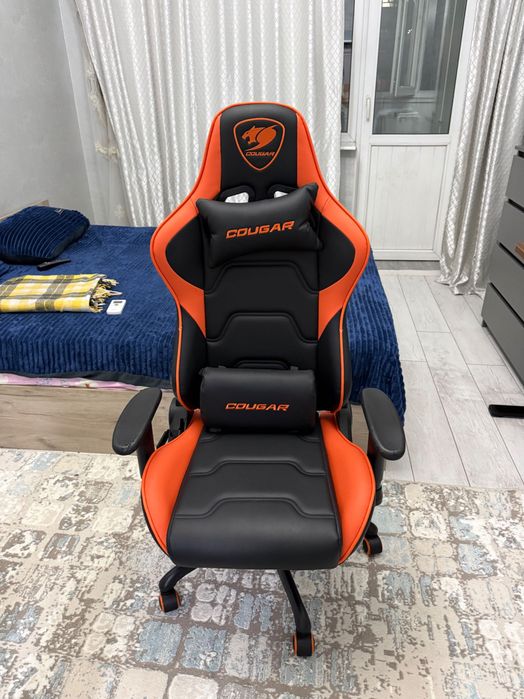 Продам игровое кресло
