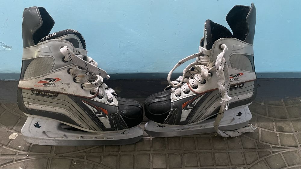 Продается Коньки размер 38-40