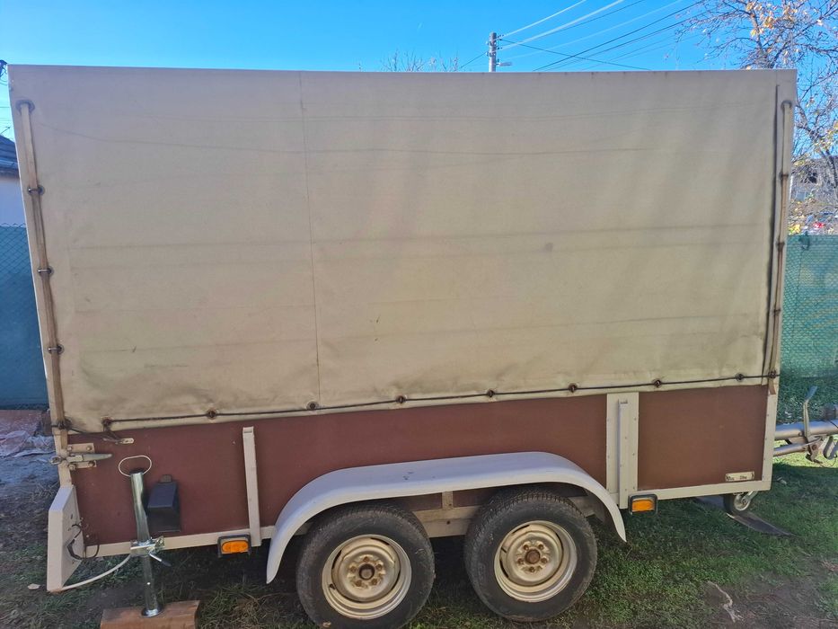 Транспортни услуги и строителни отнадъци