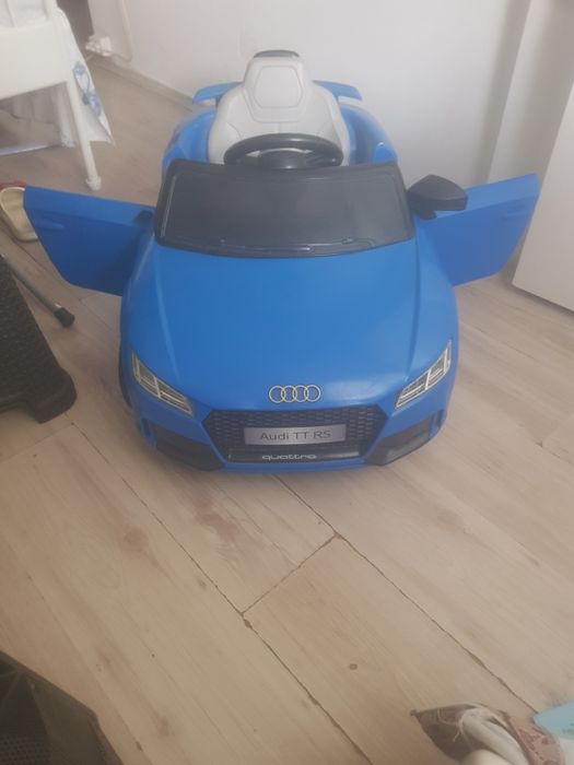 Mașinuță de copii