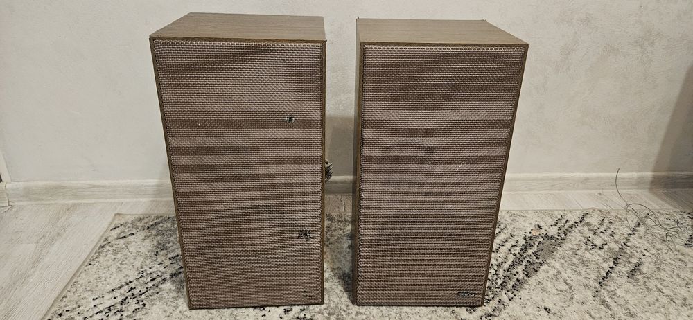 Boxe vechi Isophon 60/4