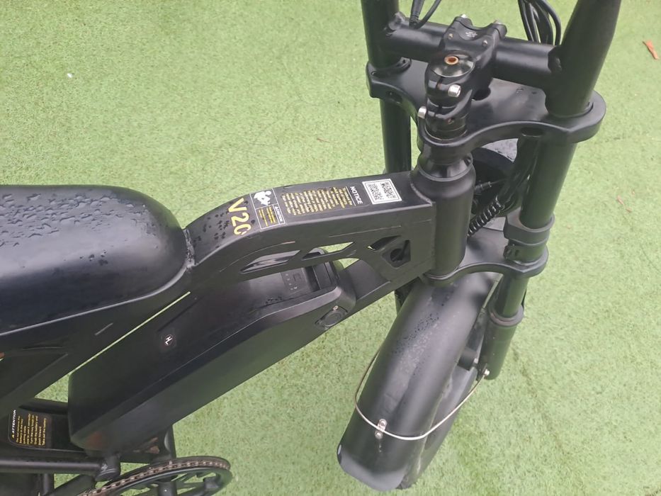 Vand bicicleta FatBike V20 model care prinde 45km/h!!