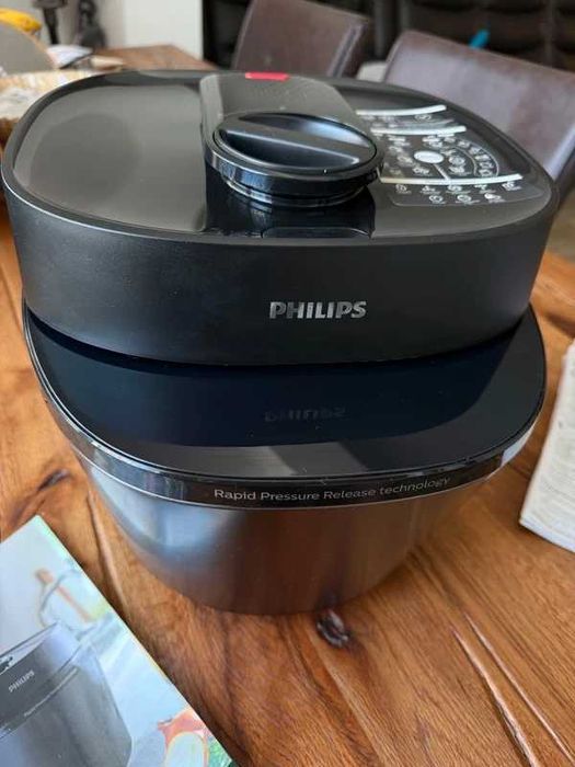 Multicooker PHILIPS All-in-One 5l, 1000W, black
