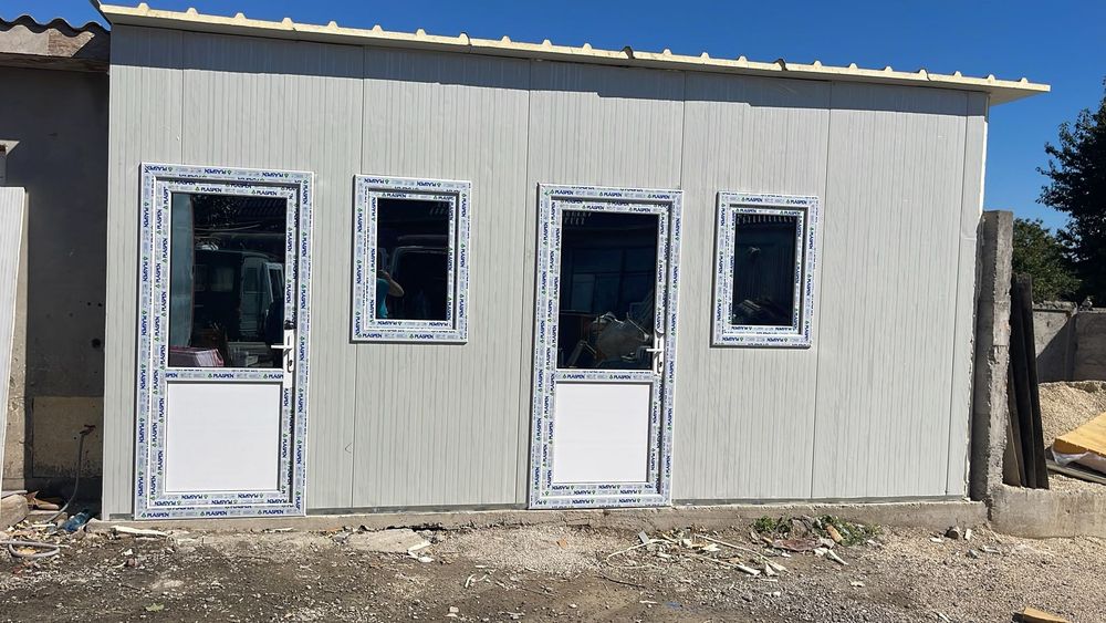 Usi si ferestre PVC/ termopan si aluminiu