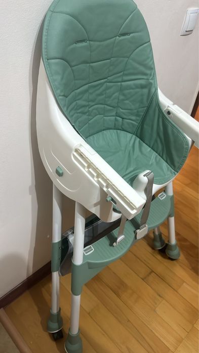 Детский обеденный стульчик