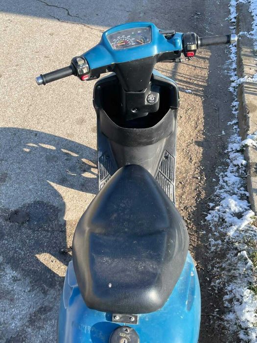 Бензинов скутер 125кубика