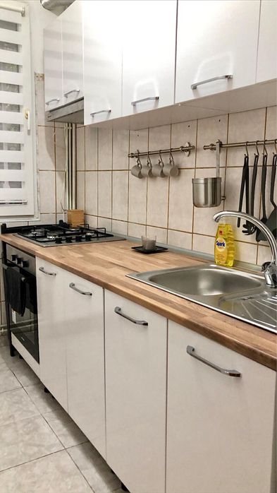 Vand garsoniera  Metrou Favorit