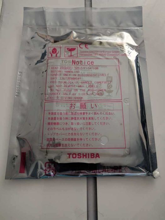 SSHD Toshiba 500GB 8GB SSD SATA 3 5400RPM 64MB hard laptop NU este SSD