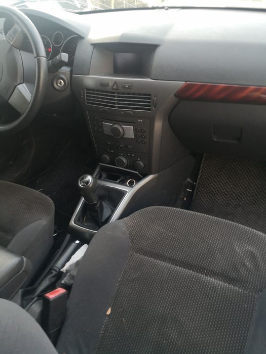 Опел астра х 1.7 на части