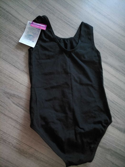 Отдам скакалку и купальник