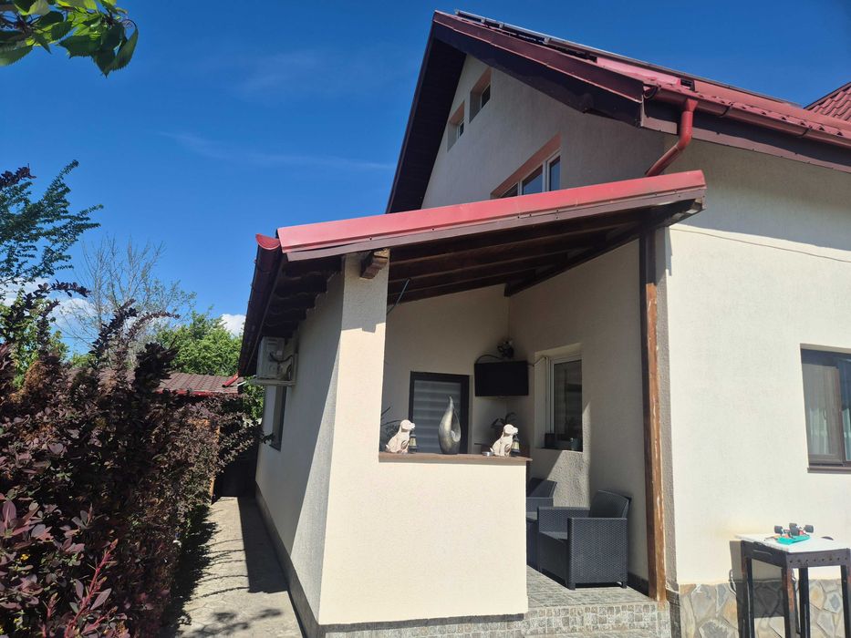 De vanzare casa P+M+BECI