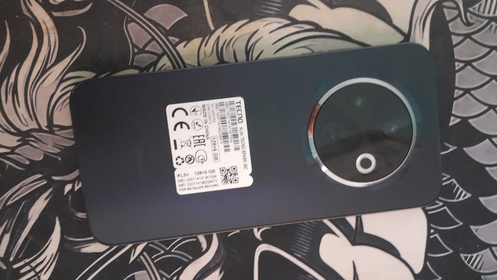 Продам телефон techo spark 30c