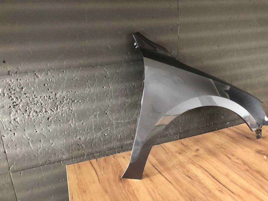 Aripa Fata Dreapta VW Jetta 4/IV An 2011-2015 (LD7X (Gri Inchis))