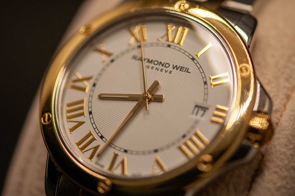 Мъжки швейцарски часовник - Raymond Weil Tango 5591