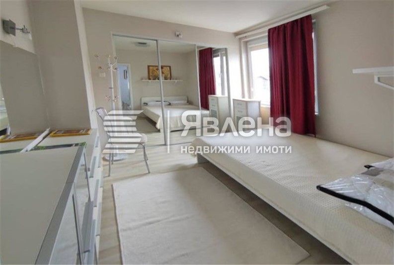 Продава се Четиристаен апартамент в Варна, ВИНС - 147 кв.м за 1939 €/кв.м - Снимка #7
