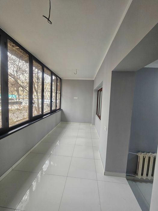 Arenda ofis 110 kv.m Afruz farxadskiy