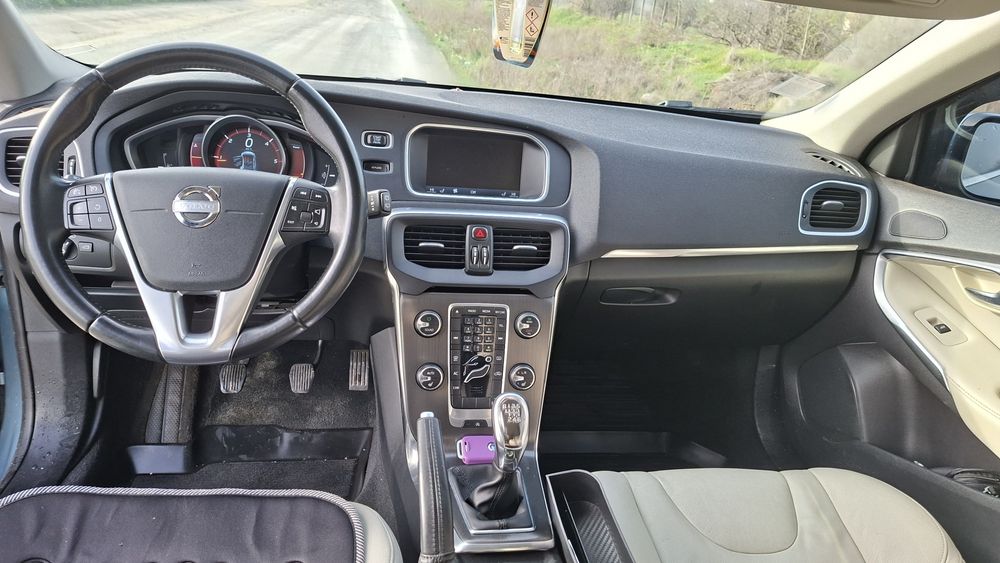 Volvo V40 1.6 D - 2012