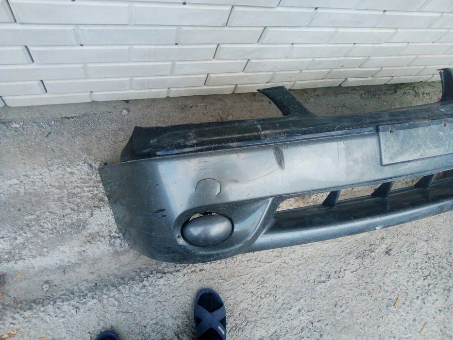 Продам бампер на киа каренс