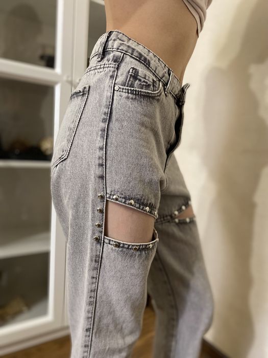 Джинсы для девочки 11-12 л.