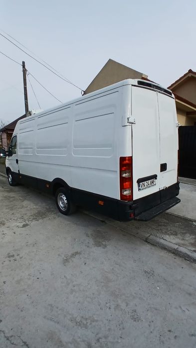 Iveco Daily Dubă 2.3 Diesel