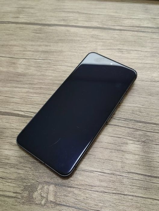 Pixel 8 8/128  состояние 8/10