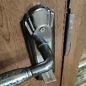 Deblocări uși Botosani - deblocare usa/auto / deblocari usi