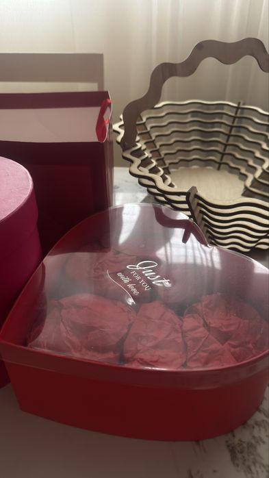 Коробки для подарков