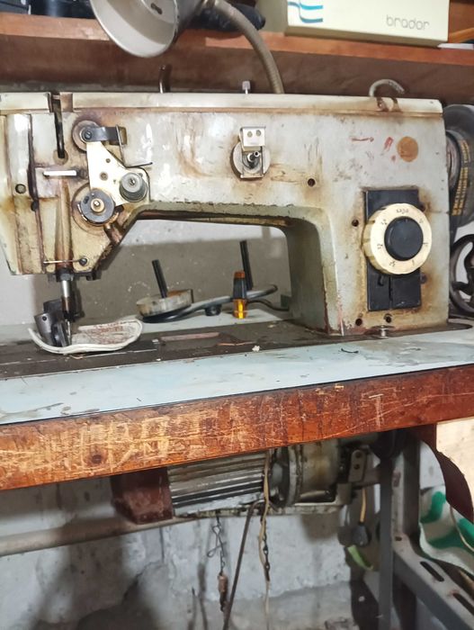 Промышленная Швейная машина для кожи