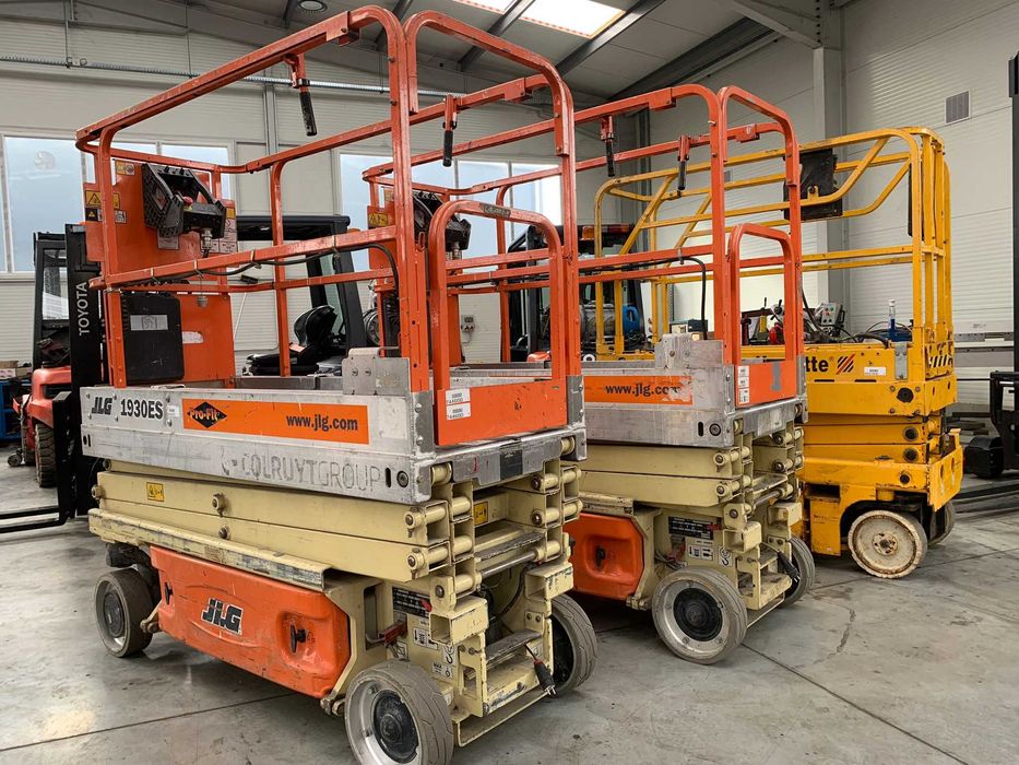 Inchirieri - de Inchiriat Nacele tip foarfeca