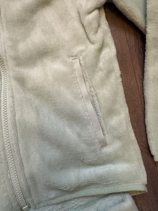 НОВ плюшен комплект H&M 122/128 (6-8 г.)