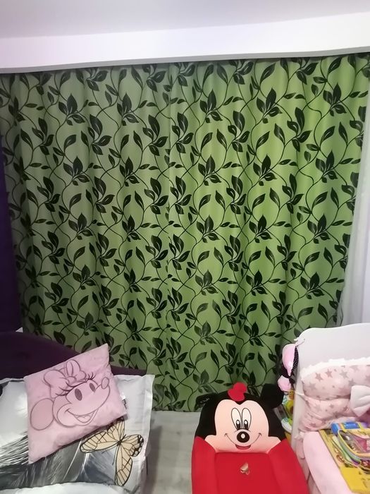 Vând set draperie și perdea