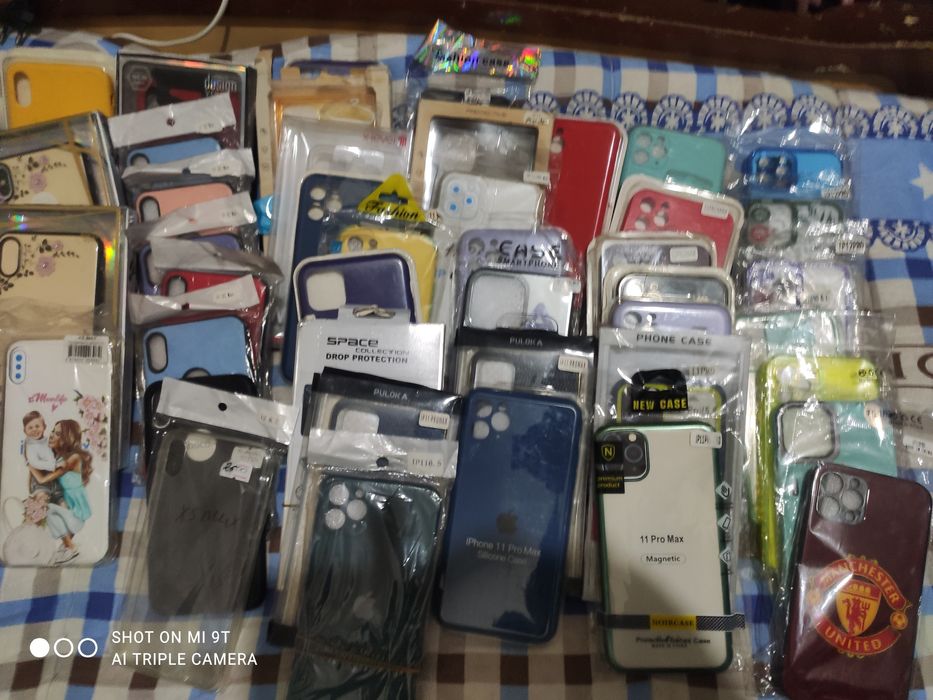 Продам чехол на iPhone 13 pro max